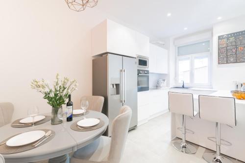 Tom's Luxury Apartment Zadar, Branimirova obala