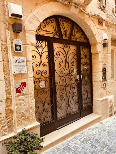La fachada o entrada de 10 La Ruelle