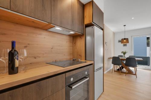 Apartman Roza, prekrasni novi apartman s parkingom