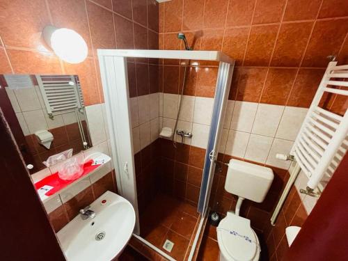 Koupelna v ubytování Hotel Turist