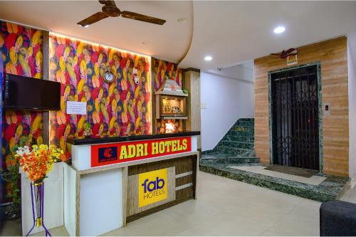 Galería fotográfica de FabHotel Adri Hotel's en Dam Dam