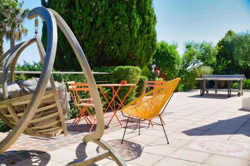 Photo de la galerie de l'établissement Magnifique villa avec piscine, à Marseille