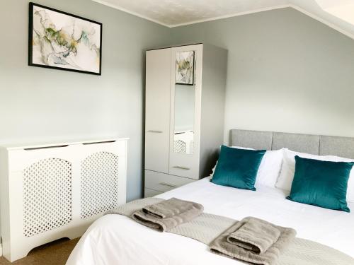 Tempat tidur dalam kamar di Thornbury House