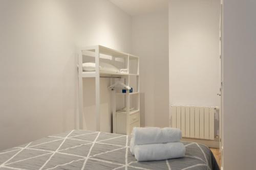 APARTAMENTOS ARRIET