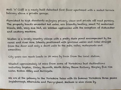 a letter from a woman complaining that her food was too messy at Moll’n’Cliff in Silsden