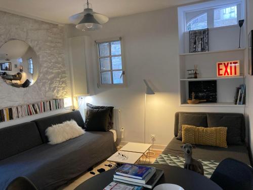 Posedenie v ubytovaní Le Cosy Intra - Appt Cocon Parking privé