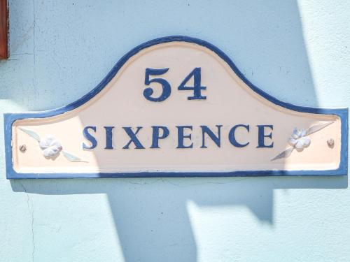 Sixpence – Photos 2