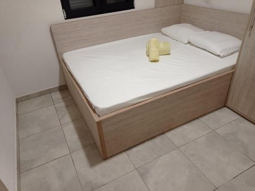 Posteľ alebo postele v izbe v ubytovaní Nikos & Patras Houses