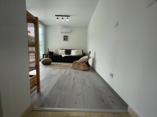 Ruang duduk di Vila Regina Apartment Paloma with Swimming Pool