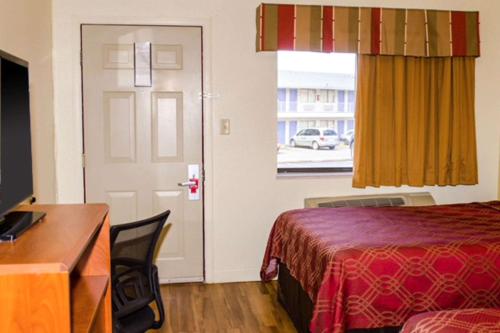 Gallery image of Econo Lodge East in Albuquerque