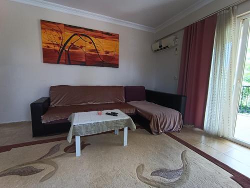 Χώρος καθιστικού στο çileks apart otel