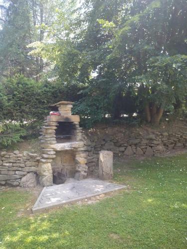Taman di luar Dom Aga Bieszczady 10 osobowy