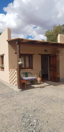 Το κτήριο όπου στεγάζεται  το bed & breakfast