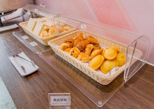 Makanan di atau berdekatan motel