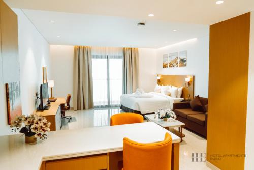 Katil atau katil-katil dalam bilik di HE Hotel Apartments