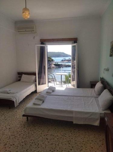 Gallery image of Ammoudia Rooms in Agia Marina Aegina