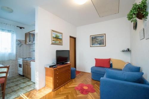 Imagen de la galería de Apartments Nataša, en Supetar