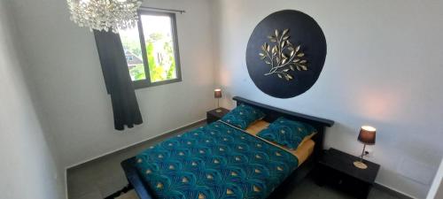 Ένα ή περισσότερα κρεβάτια σε δωμάτιο στο Maison Job