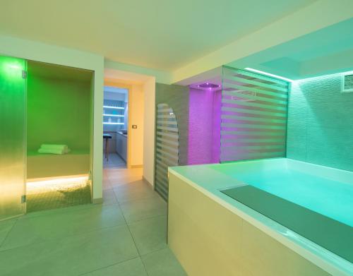 Spa at/o iba pang wellness facilities sa Hotel Riviera