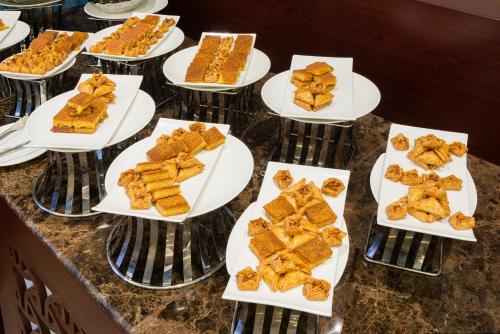 Đồ ăn tại/gần khách sạn