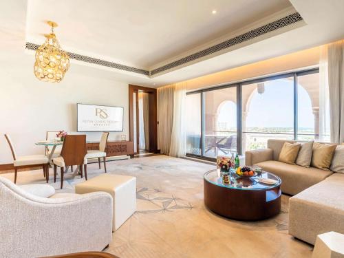 Royal Saray Resort – Photos 3