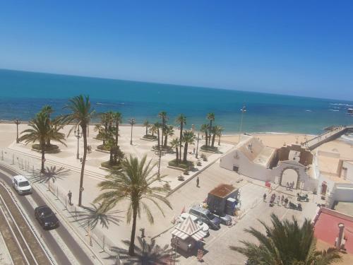 Apartamento en la Caleta con ascensor