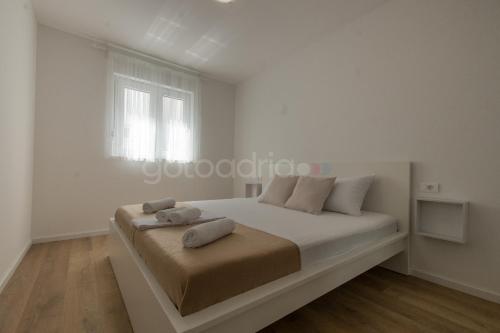 Sea View Apartments Pezze