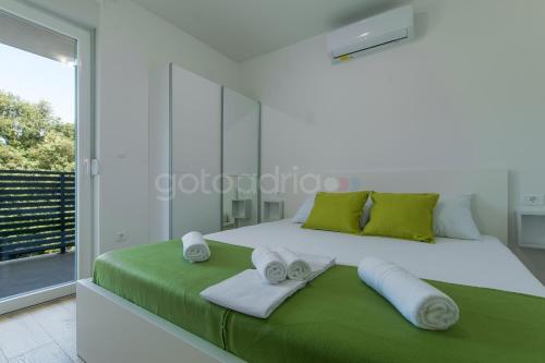 Gallery image of Sea View Apartments Pezze in Makarska