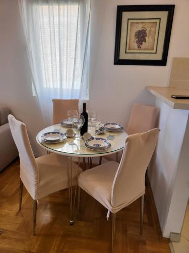 Φωτογραφία από το άλμπουμ του Apartment Rachel σε Petrovac na Moru