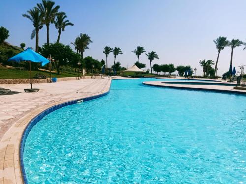 Two-Bedroom Chalet in Porto Sokhna Panorama – Families Only