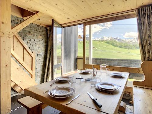 Duplex rénové · Départ ski aux pieds · Balcon · 45 m² · 6 pers · 3 flocons Or - FR-1-344-186