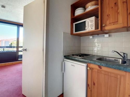 Studio confortable, ski aux pieds avec balcon - La Croisette, Les Belleville - FR-1-344-333