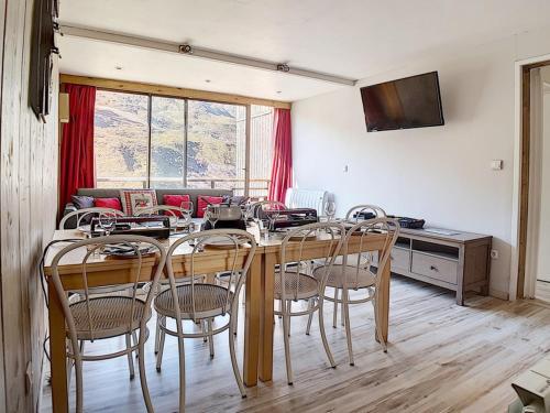 Appartement 4 pièces, skis aux pieds, 2 parkings couverts - FR-1-344-349