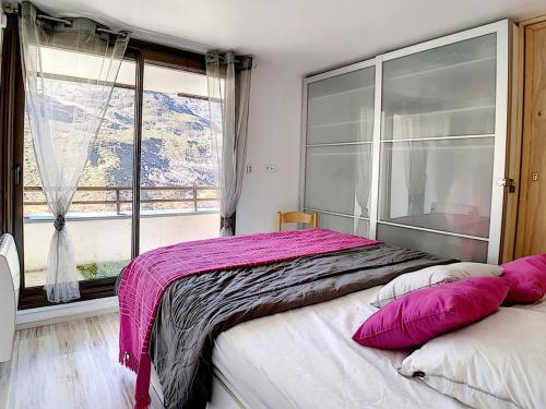 Appartement 4 pièces, skis aux pieds, 2 parkings couverts - FR-1-344-349