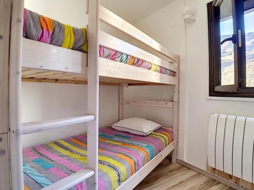 Appartement 4 pièces, skis aux pieds, 2 parkings couverts - FR-1-344-349