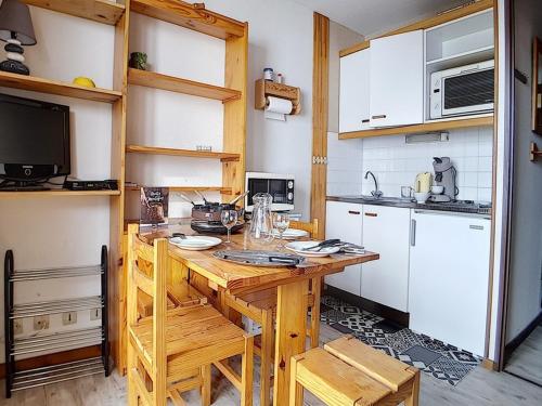 Studio fonctionnel aux Menuires, proche pistes, balcon - FR-1-344-535