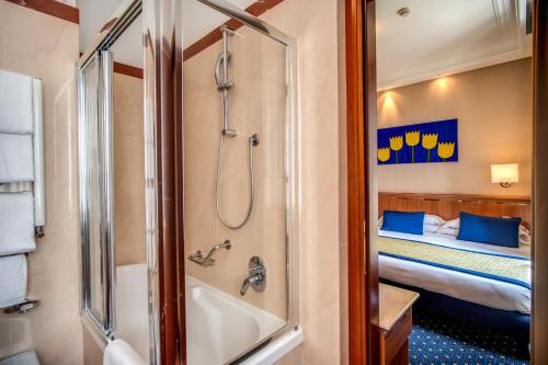 Koupelna v ubytování Hotel Diocleziano
