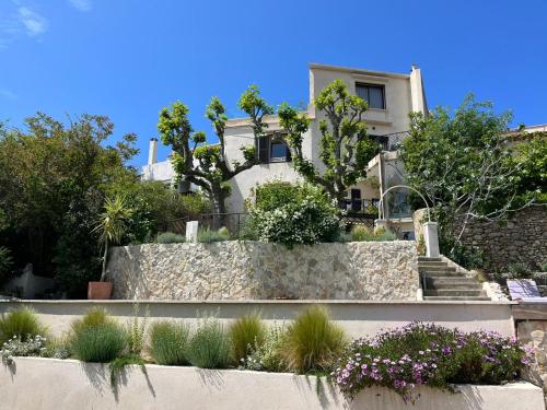 Maï Homes - La Villa Bompard