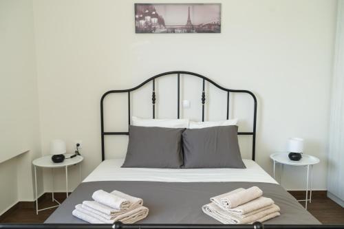 Blue Dreams - Spectacular Sea View Apartment in Athens