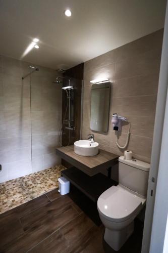 Phòng tắm tại Hostellerie Bellevue