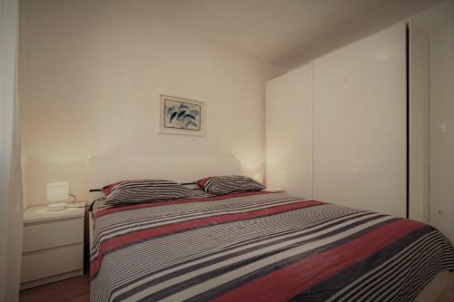 Gallery image of Viboni Apartments Zuljana in Žuljana