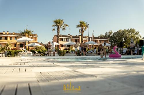 Piscina di DubaiBeachotel o nelle vicinanze