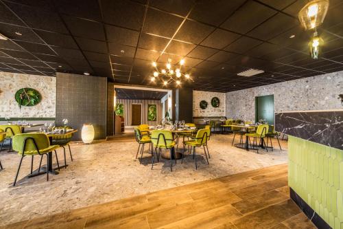 Posezení v ubytování Best Western Le Relais du Vigneron