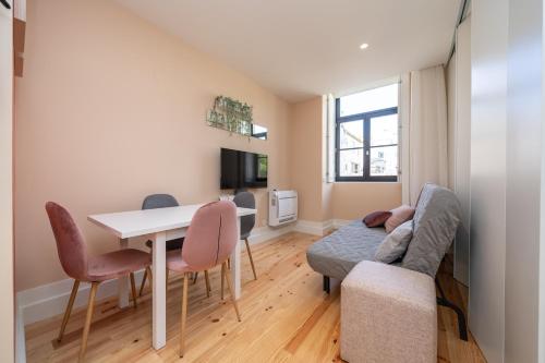 Firmeza Apartment by Amber Star Rent