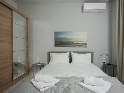 Posteľ alebo postele v izbe v ubytovaní Sweet Harmony ! 70m from Rapsani Beach !