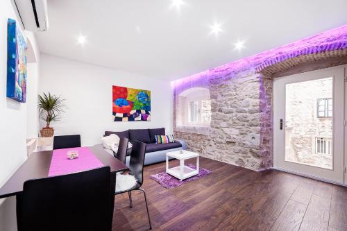 Aparment Lila
