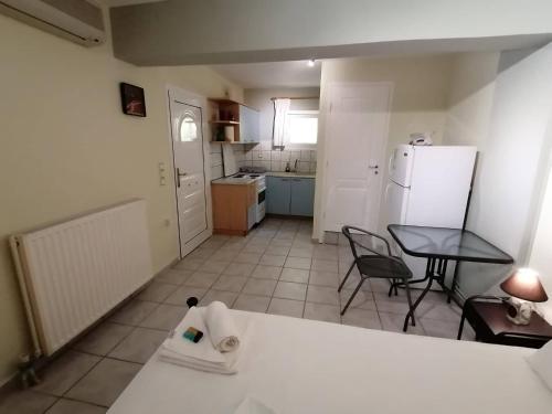 Kuchyňa alebo kuchynka v ubytovaní Mavretas Apartments 3