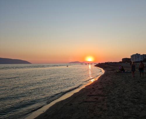 Perandori Apartments Vlorë Old Beach