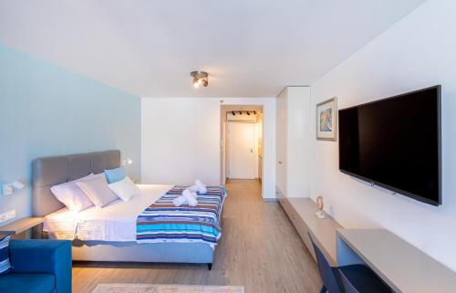 Posteľ alebo postele v izbe v ubytovaní Stella lovely studio with balcony and FREE PARKING
