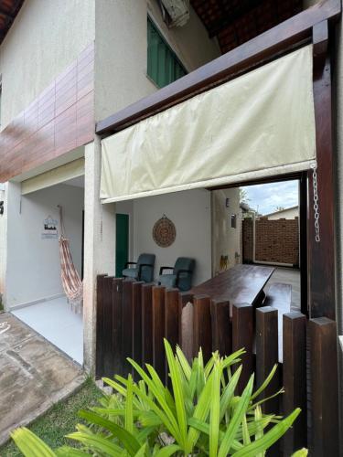 巴雷里尼亞斯的住宿－Casa em Condomínio agradável com fundo pro rio，相簿中的一張相片